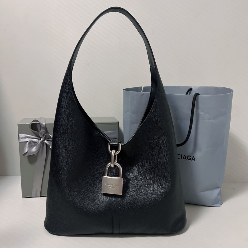 Ba*len*cia*ga top handle bags